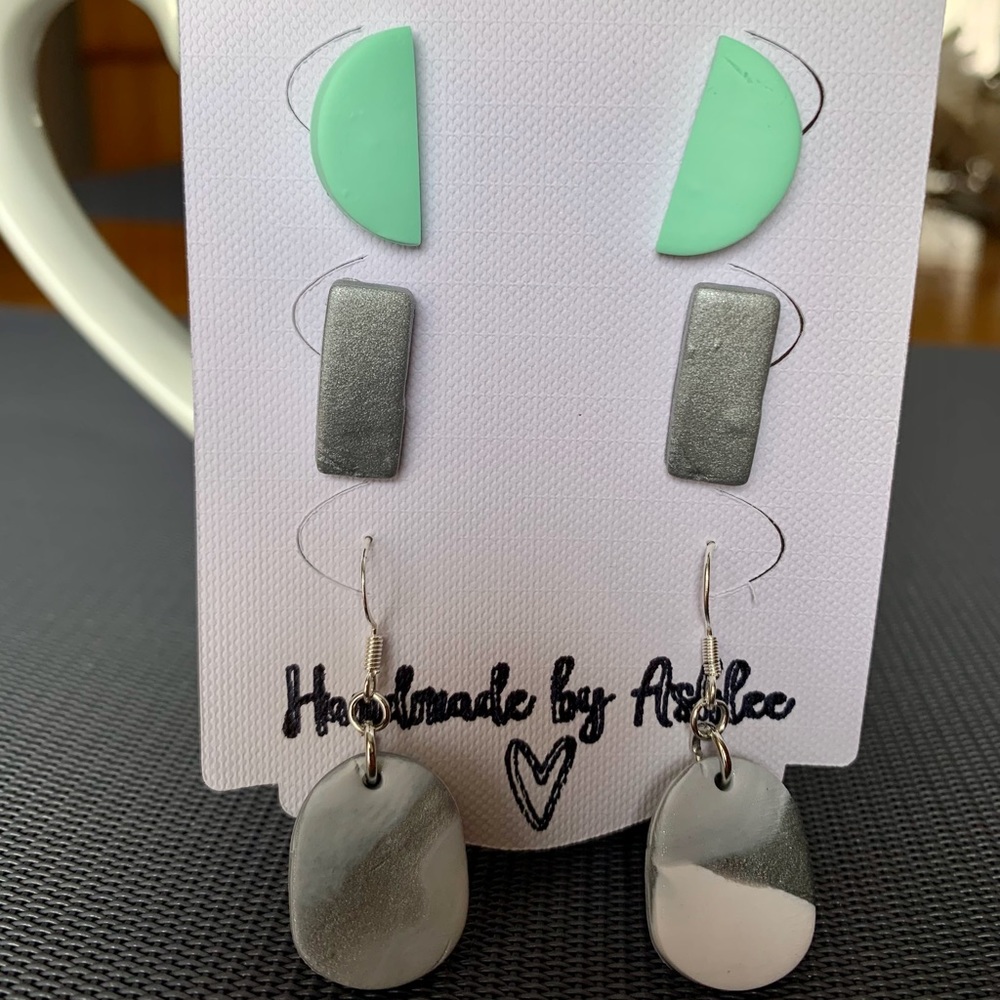 Handmade Earring Set - Picture 2 of 2